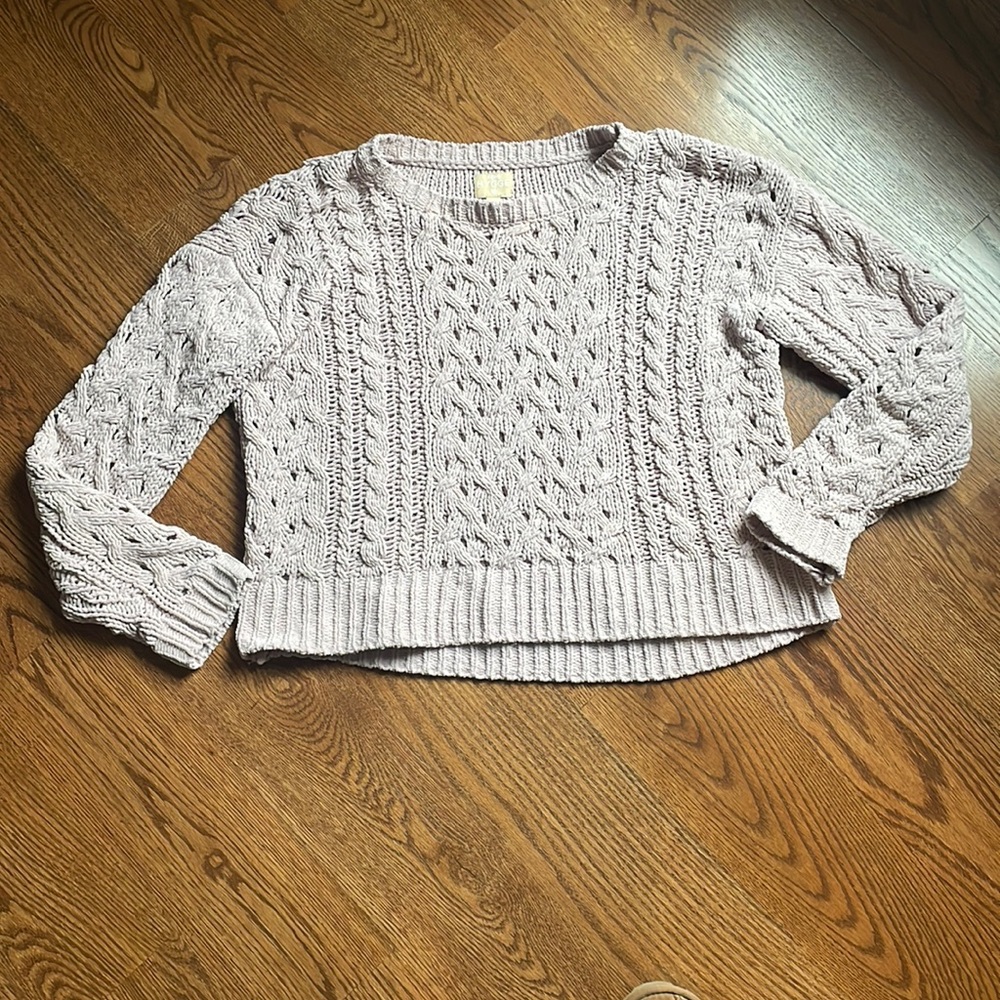 Aero Size small Cropped Sweater